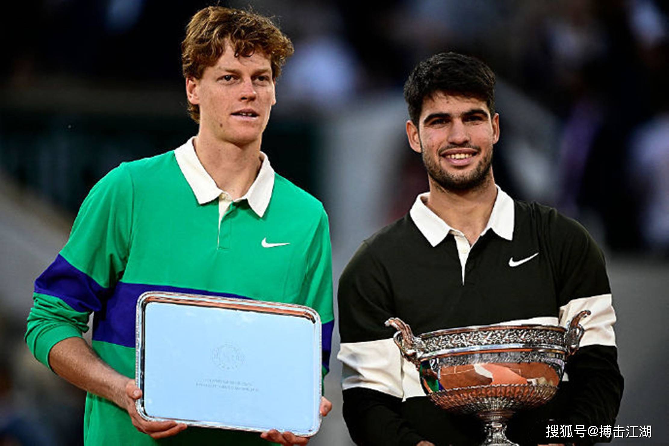 他曾经私下 他曾经私下