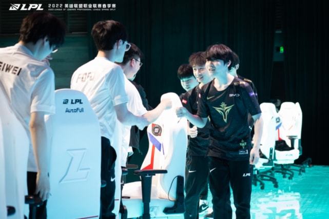 赛中保持冷 赛中保持冷