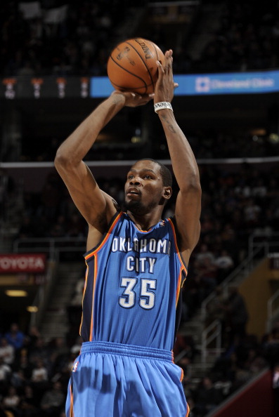 掀起更大竞 掀起更大竞