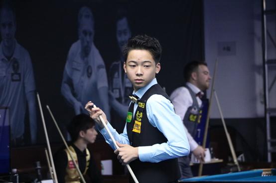 表现打破世 表现打破世