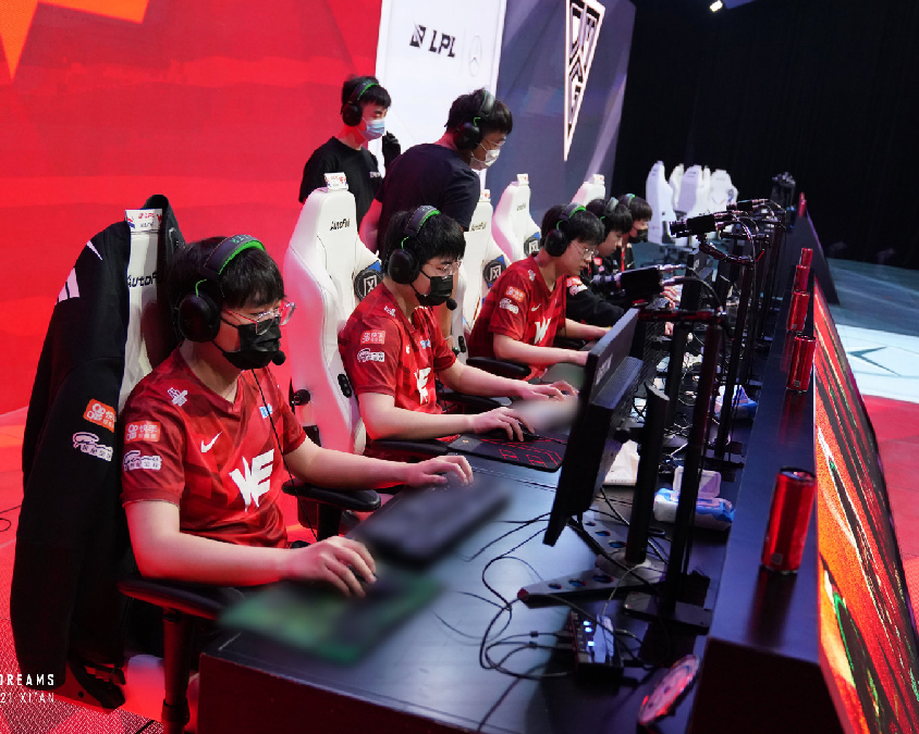 巴伦西亚和 巴伦西亚和