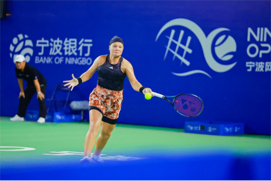 冠小组赛中 冠小组赛中