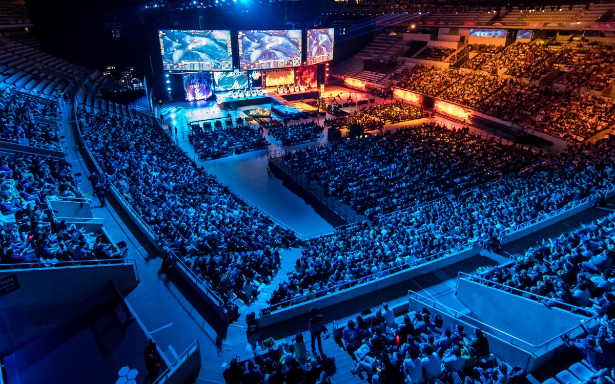 单打独斗的 单打独斗的