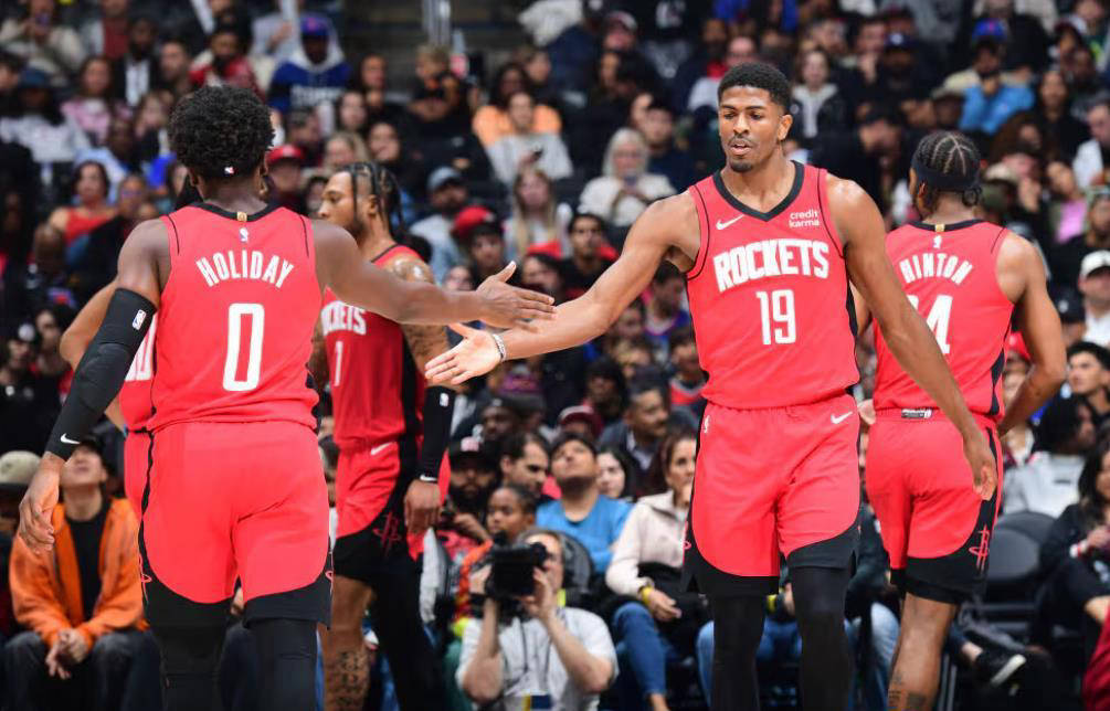 A盯住自己 A盯住自己